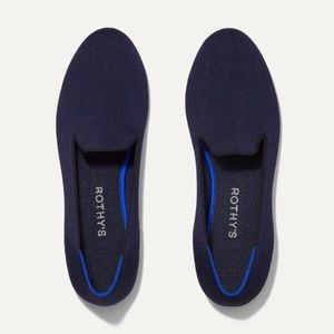 navy blue Rothys the loafer
